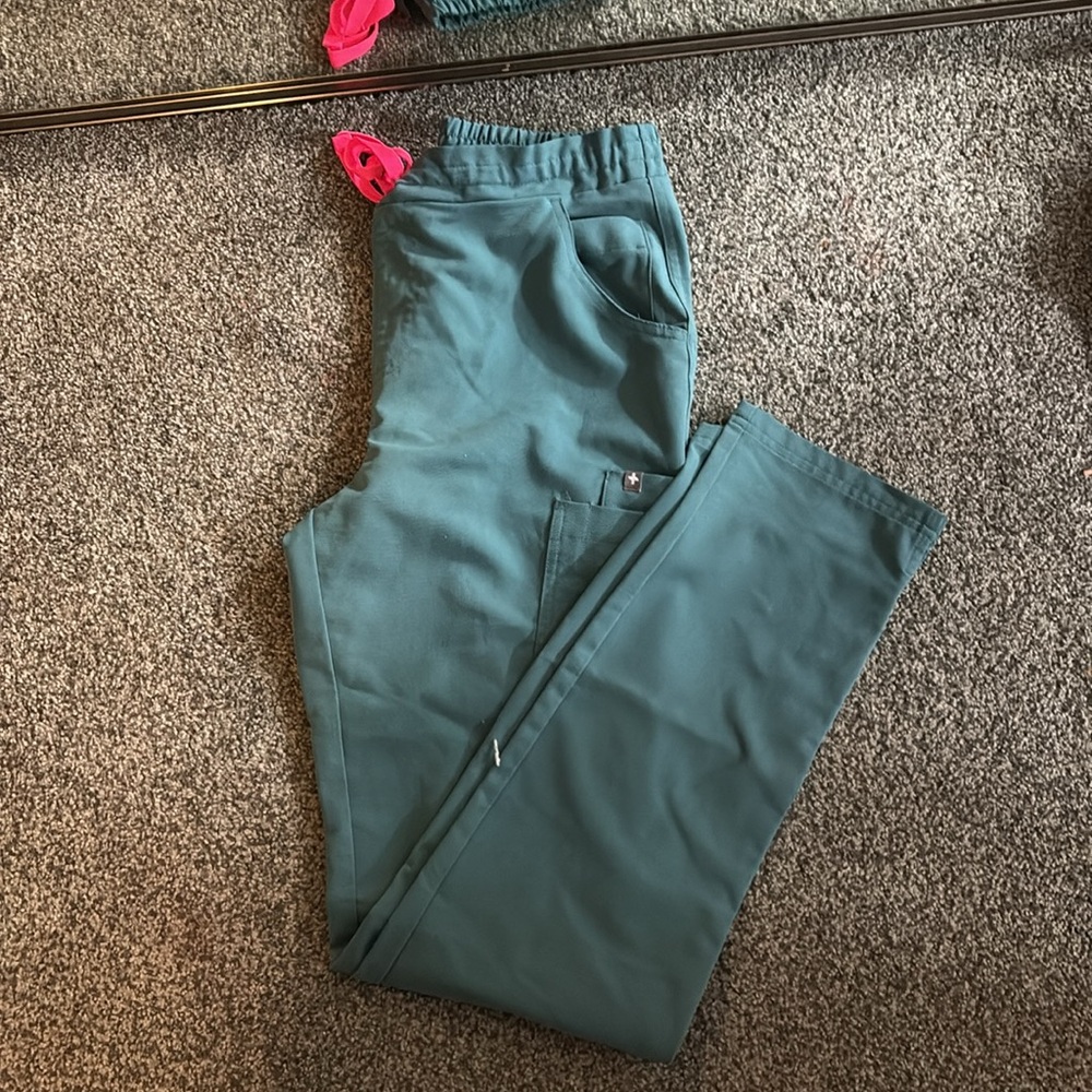 Figs scrub pants